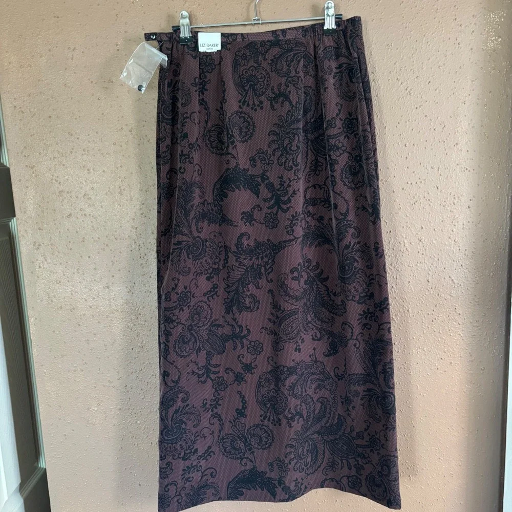 Liz Baker Petite Maxi Skirt 8P black & brown  Floral  NWT - Picture 4 of 7